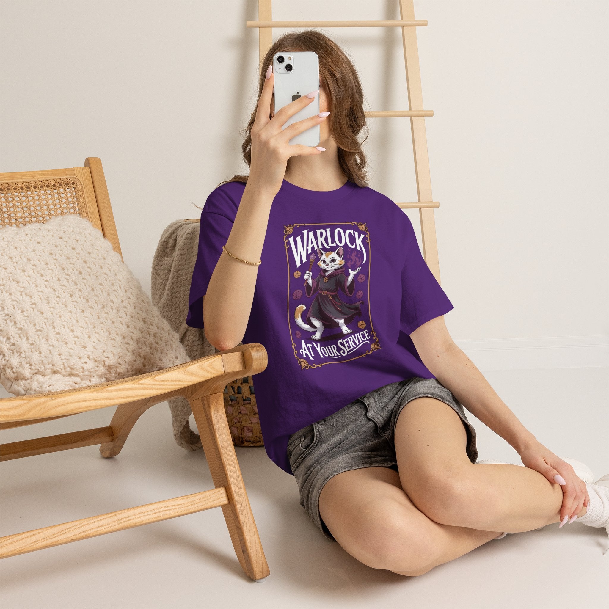Warlock Cat at Your Serivece D&D T-shirt | Cat Lover RPG Gift