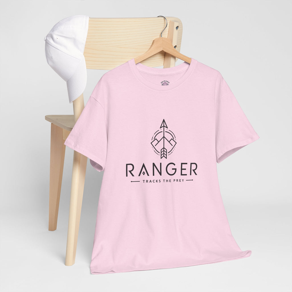 Ranger – Tracks the Prey | DnD class T-shirt
